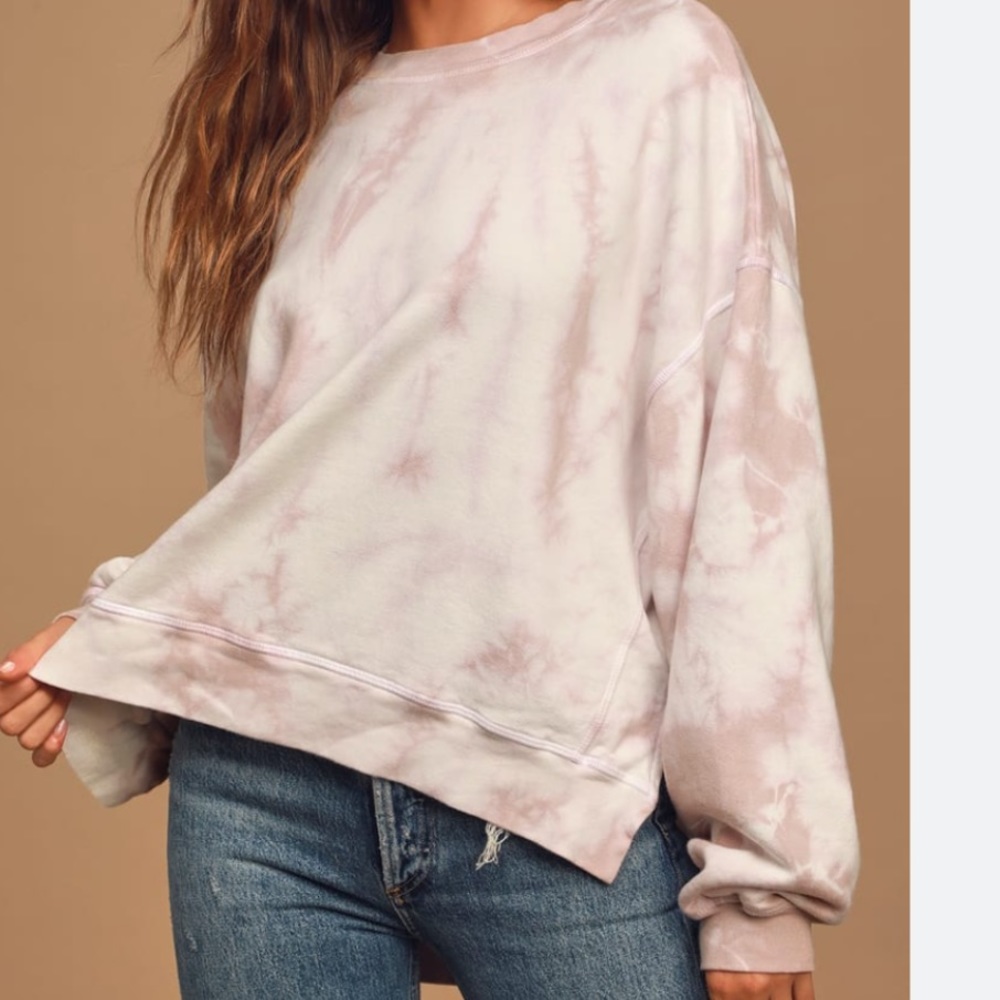 Lulu’s tie dye sweater